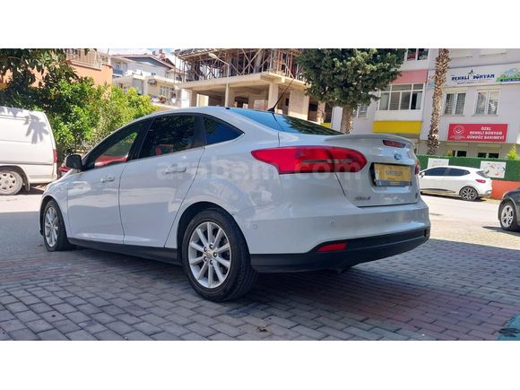 Galeriden Ford Focus 1.6 TDCi Titanium 2016 Model Antalya