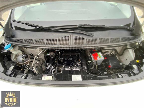 AYDIN OTOMOTİV//2017 PEUGEOT EXPERT HATASIZ BOYASIZ !!