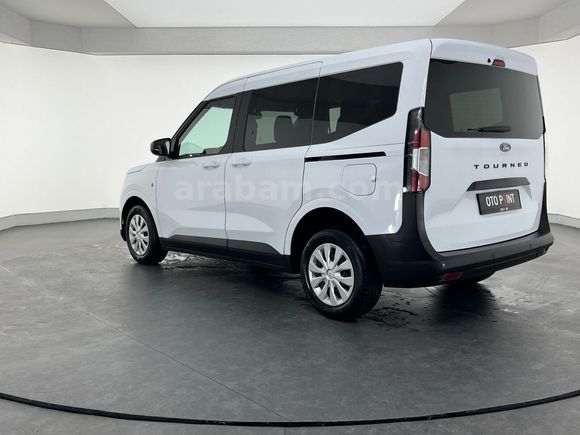 otomobil Ford Tourneo Courier Kombi 1.5 EcoBlue Deluxe