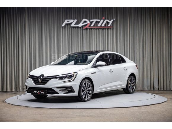 2025 MEGANE 1.3 TCE ICON PANORAMIK_18'JANT_NAV_14.796KM_HATASIZ