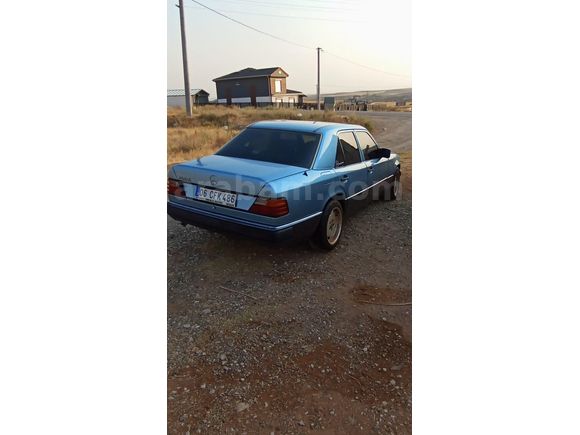 1991 Model Sunrooflu Mercedes 200E