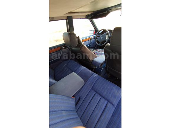 1991 Model Sunrooflu Mercedes 200E