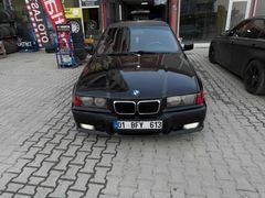 Sahibinden BMW 3 Serisi 318i Standart 1993 Model  500.000 km Siyah