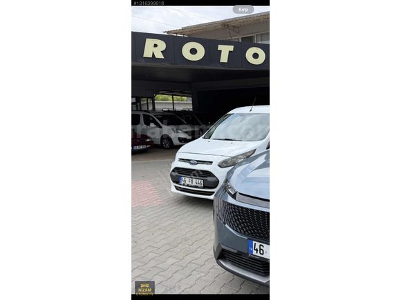 2 parça boyası var yanda düşük km 1.5 yakıt yok