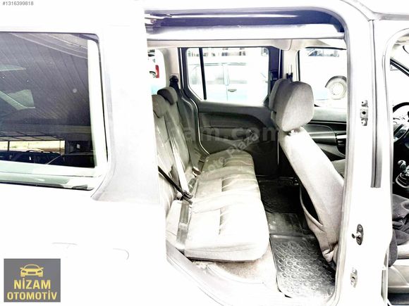 2 parça boyası var yanda düşük km 1.5 yakıt yok