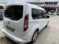 2 parça boyası var yanda düşük km 1.5 yakıt yok