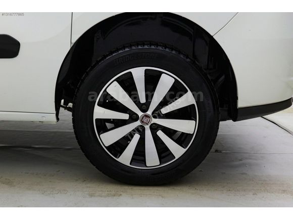 2021 MODEL HATASIZ BOYASIZ OTOMOBİL RUHSATLI PREMİO PLUS