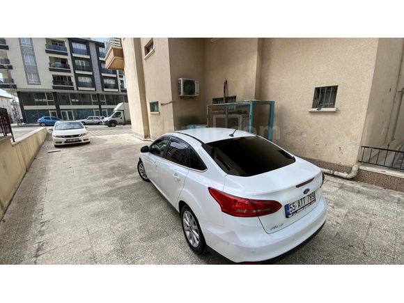 Sahibinden Ford Focus 1.6 TDCi Titanium 2015 Model 