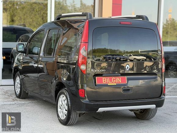 RENAULT KANGOO MULTİX 1.5dci 6 İLERİ 110hp PRİVİLEGE DEĞİŞENSİZ