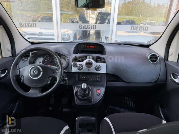 RENAULT KANGOO MULTİX 1.5dci 6 İLERİ 110hp PRİVİLEGE DEĞİŞENSİZ