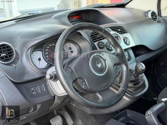 RENAULT KANGOO MULTİX 1.5dci 6 İLERİ 110hp PRİVİLEGE DEĞİŞENSİZ