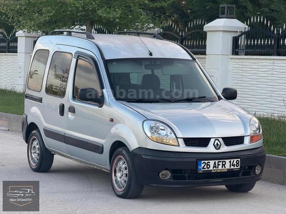H&M MOTORS RENAULT KANGOO 1.5DCİ K.KARTİ 12 TAKSİT