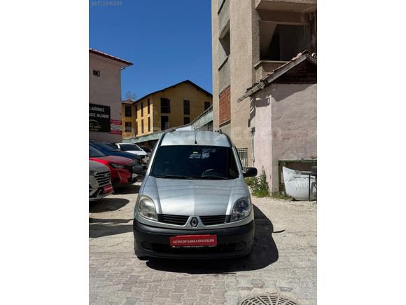ALTINTOP GARAJDAN RENAULT KANGO 1.5 DİZEL KLİMALI