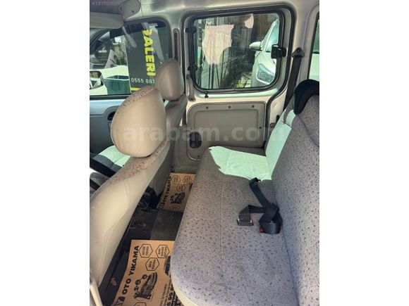 ALTINTOP GARAJDAN RENAULT KANGO 1.5 DİZEL KLİMALI