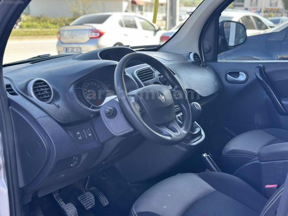 2017 MODEL 144.000 KM DE HATASIZ BOYASIZ TRAMERSİZ KANGO 1.5 DCİ