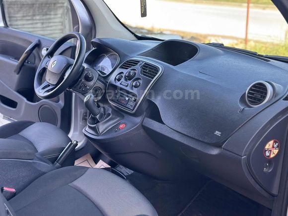 2017 MODEL 144.000 KM DE HATASIZ BOYASIZ TRAMERSİZ KANGO 1.5 DCİ