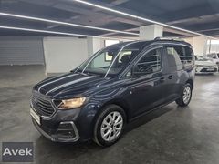 AVEK OTOMOTİV'DEN 2023 FORD TOURNEO CONNECT TITANIUM KISA