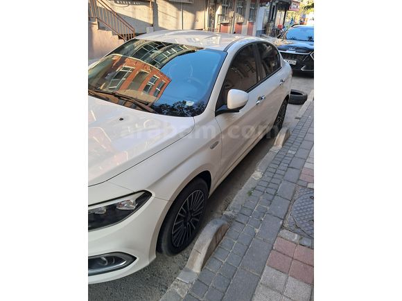 Sahibinden Fiat Egea 1.6 Multijet Easy Plus 2021 Model  araç da çeki demiri var karavan 