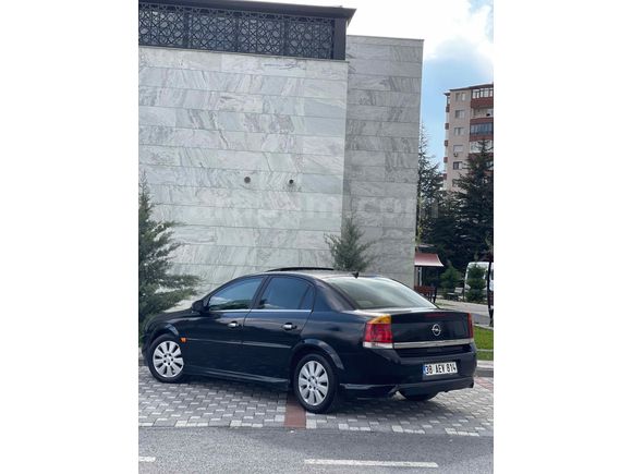 Sahibinden Opel Vectra 2.2 Elegance 2003 Model 