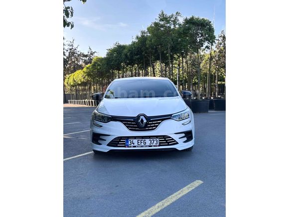 Sahibinden Renault Megane 1.3 TCe Joy 2021 Model 