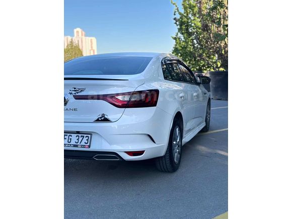 Sahibinden Renault Megane 1.3 TCe Joy 2021 Model 