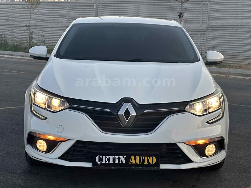 Galeriden Renault Megane 1.5 Blue DCI Touch 2020 Model Mersin 125.000 km Beyaz