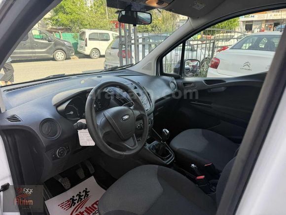 2022 106 bin km'de OTOMOBİL RUHSAT 1.5 TDCİ Journey trend