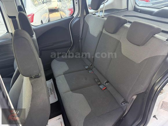 2022 106 bin km'de OTOMOBİL RUHSAT 1.5 TDCİ Journey trend