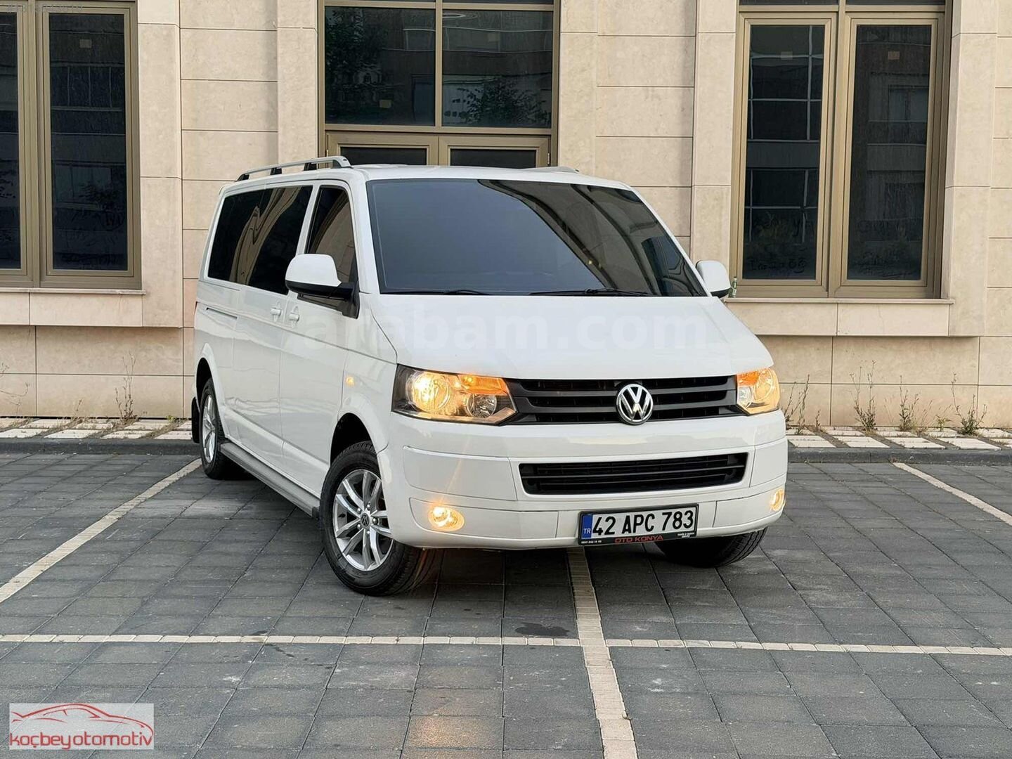Galeriden Volkswagen Caravelle 2.0 TDI Comfortline 2015 Model Konya 340.000 km Beyaz 3