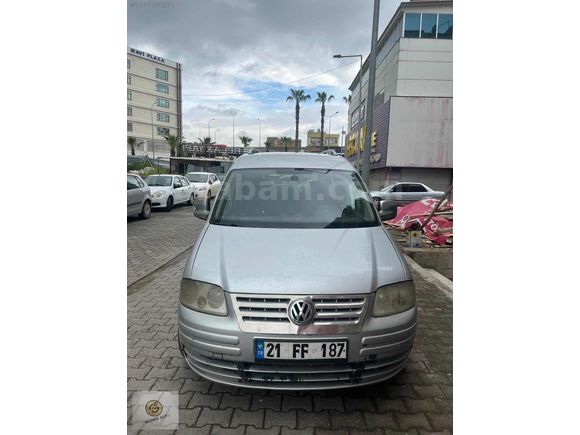 2011 Vw Caddy temiz uygun geniş aile arabası hatasız ayarında