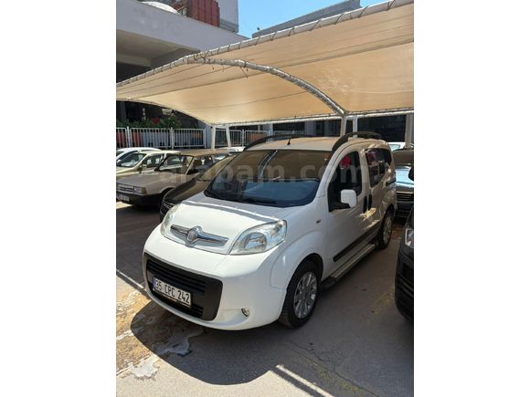 Sahibinden Fiat Fiorino Combi 1.3 Multijet Emotion 2014 Model  189.000 km Beyaz