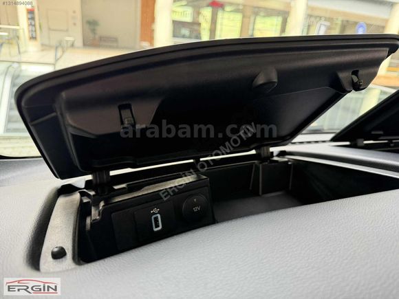 77 BİNDE 2020 CUSTOM TITANIUM 8+1 OTOMOBIL RUHSATLI 185 BEYGİR