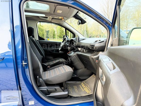 BOLU YAKIŞIR OTOMOTİV'''DEN OPEL COMBO 1.5 CDTİ ULTİMATE