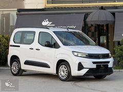 ÖZ OTOMOTİV'DEN %20KDV HATASIZ BOYASIZ TRAMERSİZ COMBO 14.000 KM