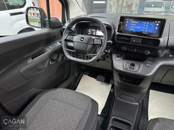 BOYASIZ+2025 MODEL+OPEL COMBO+1.5D ESSENTİAL+OTOMATİK+21.000 KM