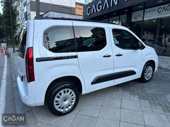 BOYASIZ+2025 MODEL+OPEL COMBO+1.5D ESSENTİAL+OTOMATİK+21.000 KM