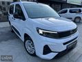 BOYASIZ+2025 MODEL+OPEL COMBO+1.5D ESSENTİAL+OTOMATİK+21.000 KM