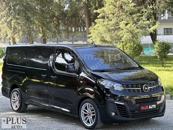 PLUS AUTO'DAN OPEL VİVARO 2.0 TD CARGO ELEGANCE XL OTOMATİK