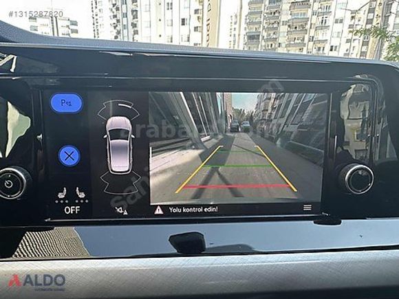 Audi Yetkili Bayiden 2023 Model Volkswagen Golf Cam Tavanlı