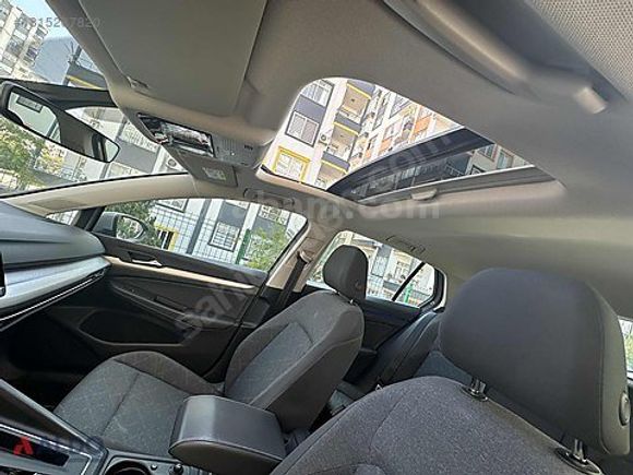 Audi Yetkili Bayiden 2023 Model Volkswagen Golf Cam Tavanlı