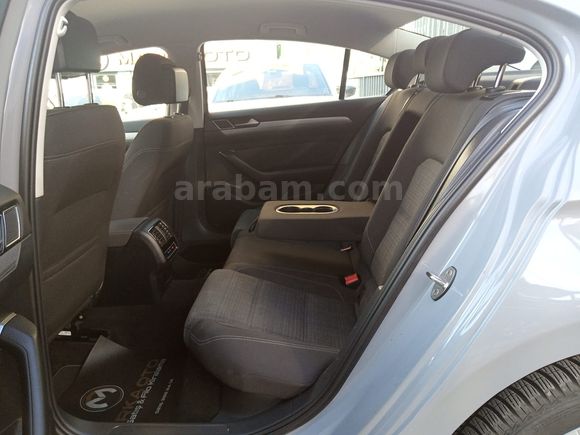 MARKA OTO DAN 2022 MODEL PASSAT 1.5 TSİ BUSİNESS 44.000 KM