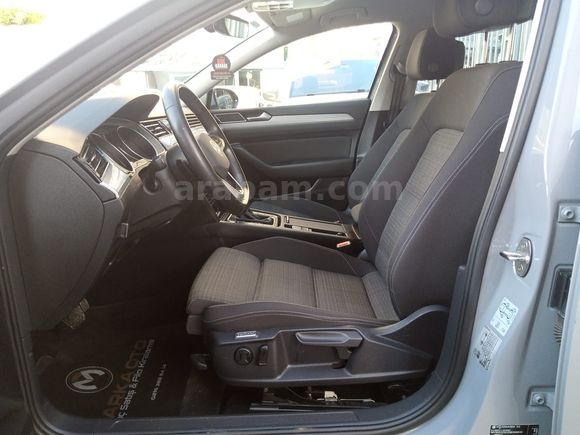 MARKA OTO DAN 2022 MODEL PASSAT 1.5 TSİ BUSİNESS 44.000 KM