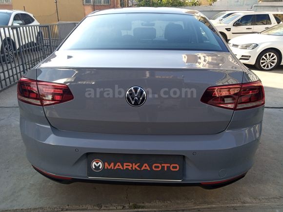 MARKA OTO DAN 2022 MODEL PASSAT 1.5 TSİ BUSİNESS 44.000 KM