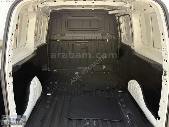 HATASIZ BOYASIZ 2022 MODEL PEUGEOT PARTNER 1.5 BLUEHDİ COMFORT