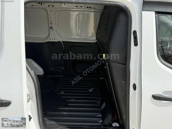 HATASIZ BOYASIZ 2022 MODEL PEUGEOT PARTNER 1.5 BLUEHDİ COMFORT