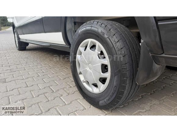 HATASIZ BOYASIZ TEKNO 4 PAKET 72 BİN KM ORJİNAL KLİMALI