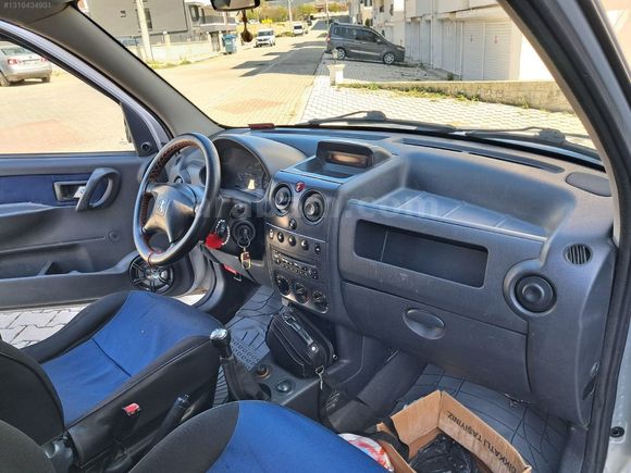 NADİR KALANLARDAN 5 KAPILI KLIMALI TERTEMİZ