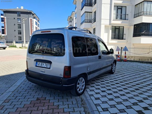 NADİR KALANLARDAN 5 KAPILI KLIMALI TERTEMİZ
