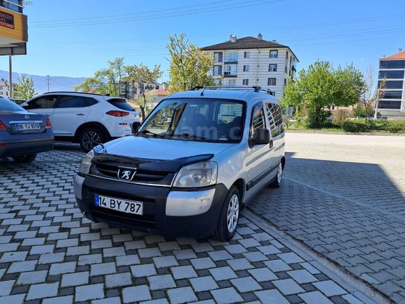 NADİR KALANLARDAN 5 KAPILI KLIMALI TERTEMİZ