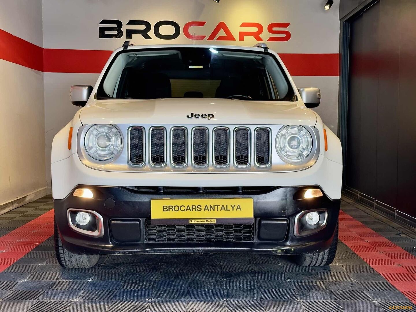 Galeriden Jeep Renegade 1.6 MultiJet Limited 2015 Model Antalya 258.000 km Beyaz 2